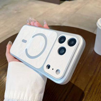 NUDO™ Horizon Bar Case - Premium Alcantara MagSafe Case