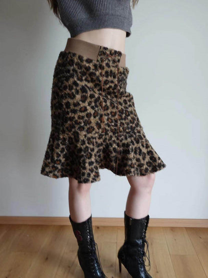 WATERBEAR™-LEOPARD PRINT KNIT MIDI RUFFLE HEM SKIRT